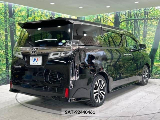 Toyota VELLFIRE 2018-11 377798-17