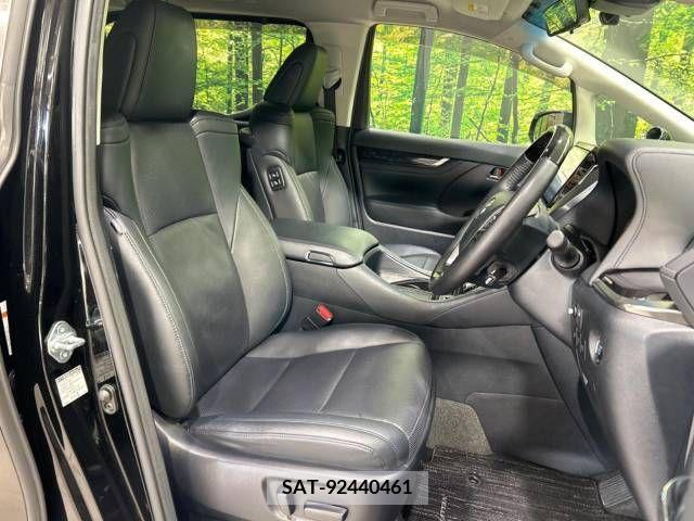Toyota VELLFIRE 2018-11 377798-8