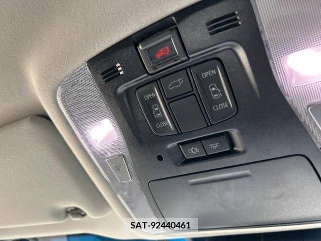 Toyota VELLFIRE 2018-11 377798-6