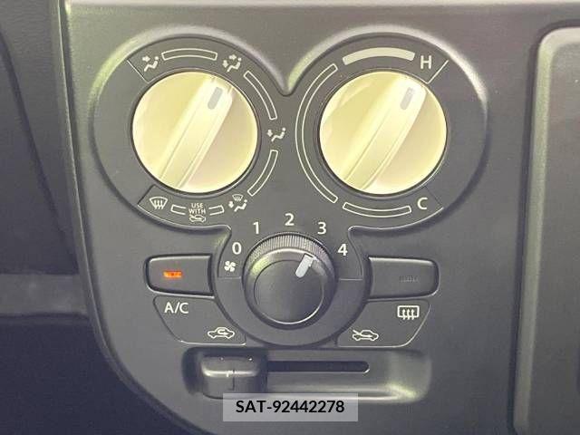 Mazda CAROL 2018-12 305284-5