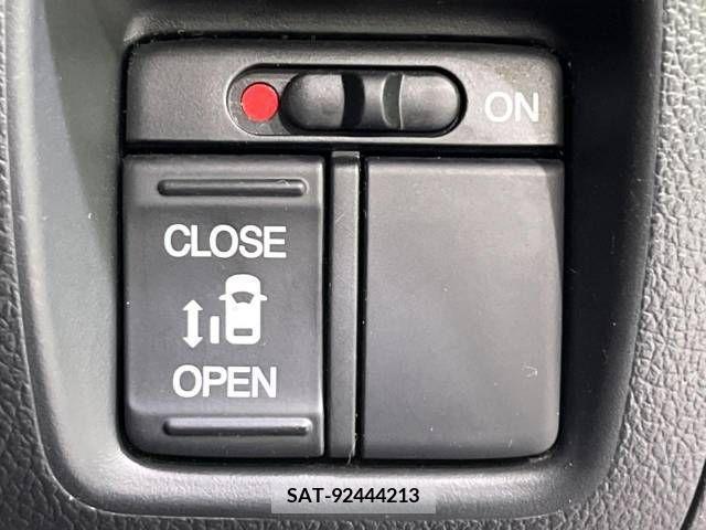 Honda N BOX CUSTOM 2015-06 279325-4