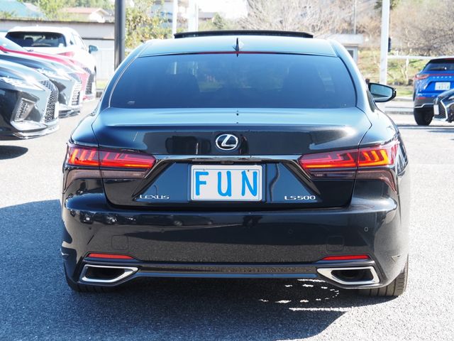 Lexus LS 2021-05 19263-6