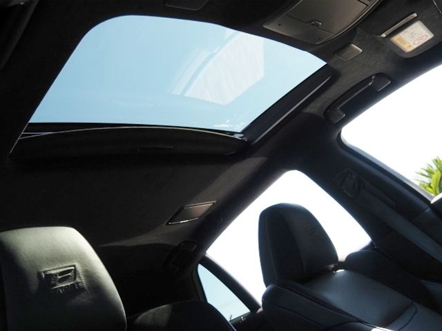Lexus LS 2021-05 19263-9