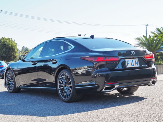 Lexus LS 2021-05 19263-5