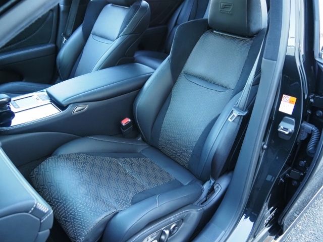 Lexus LS 2021-05 19263-12