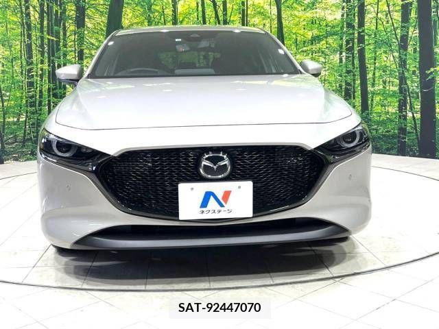 Mazda MAZDA3 2022-12 220341-14
