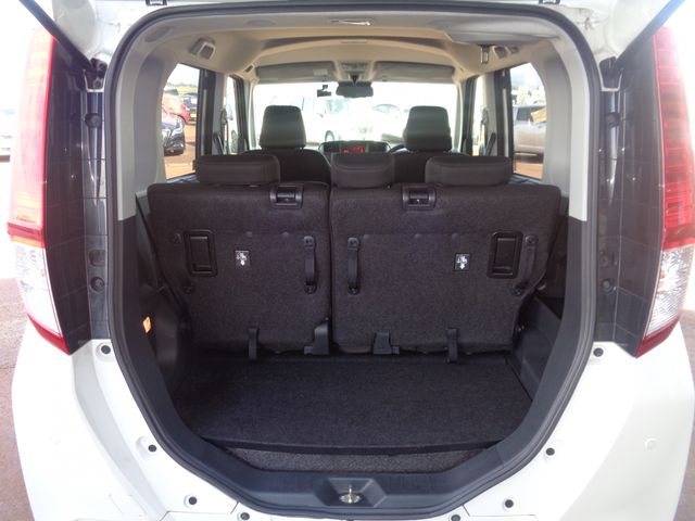 Toyota ROOMY 2021-03 10495-19
