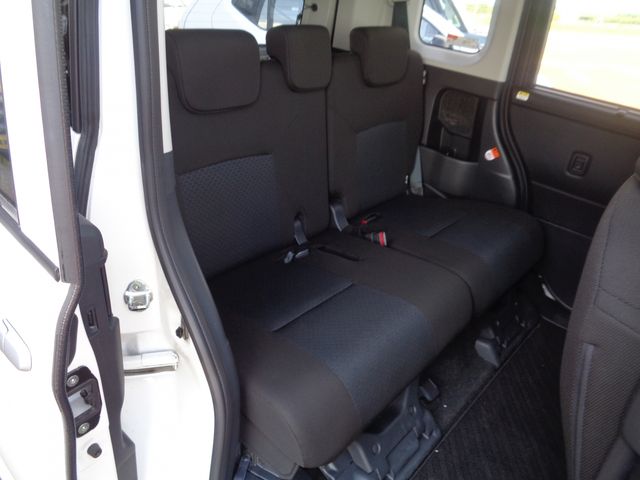 Toyota ROOMY 2021-03 10495-10