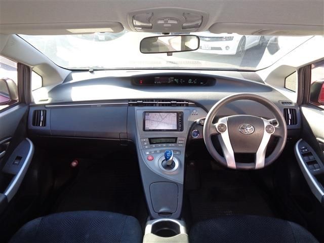 Toyota PRIUS 2014-11 183820-21