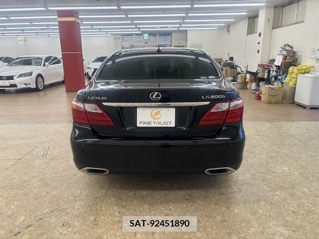 Lexus LS 2010-07 316811-5