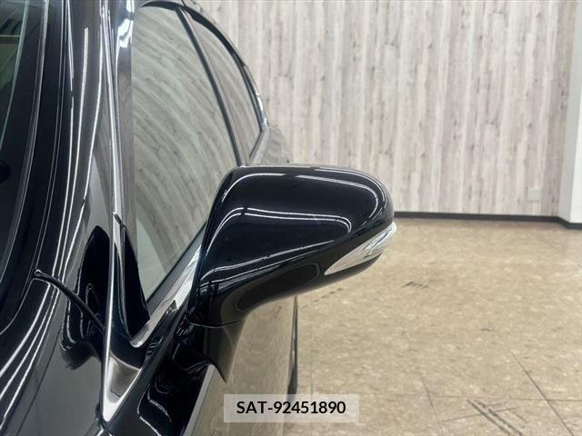 Lexus LS 2010-07 316811-12