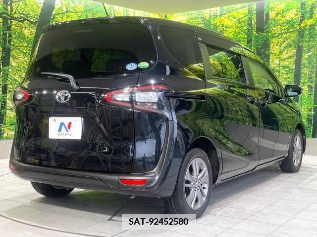 Toyota SIENTA 2018-06 345203-18