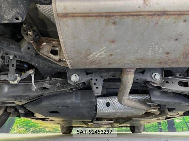 Toyota PRIUS 2016-12 366407-19