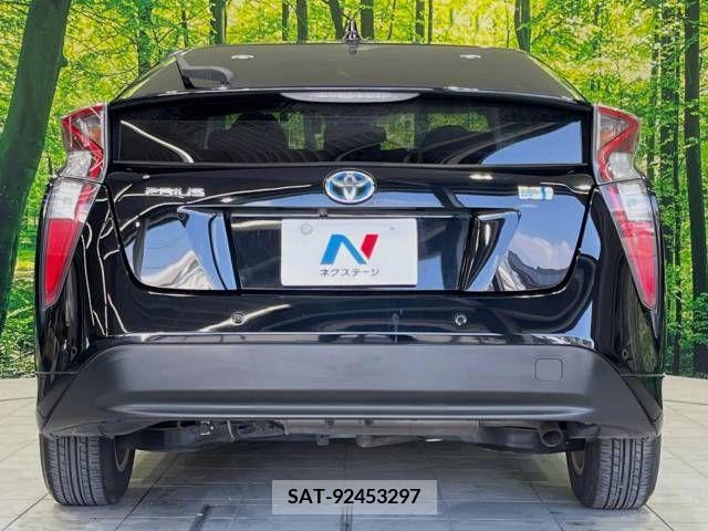 Toyota PRIUS 2016-12 366407-15