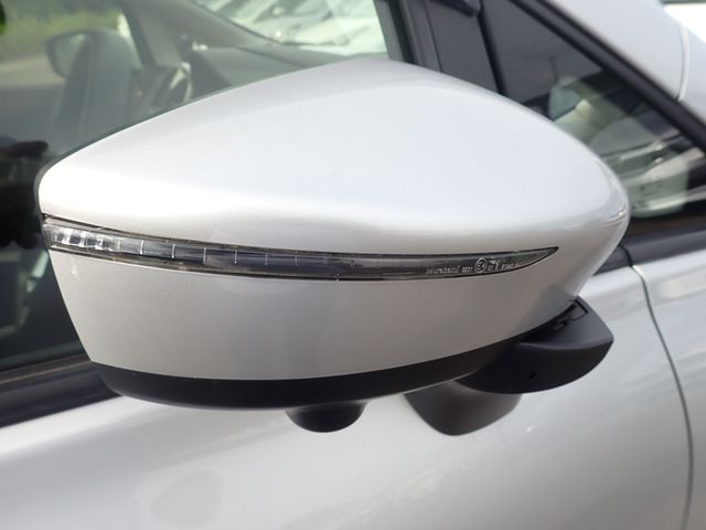 Nissan NOTE 2018-10 18921-18