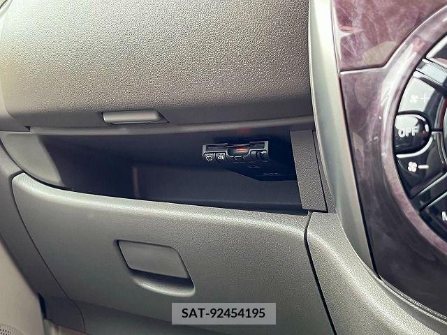 Nissan MARCH 2015-03 308140-15