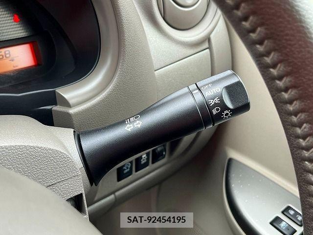 Nissan MARCH 2015-03 308140-16
