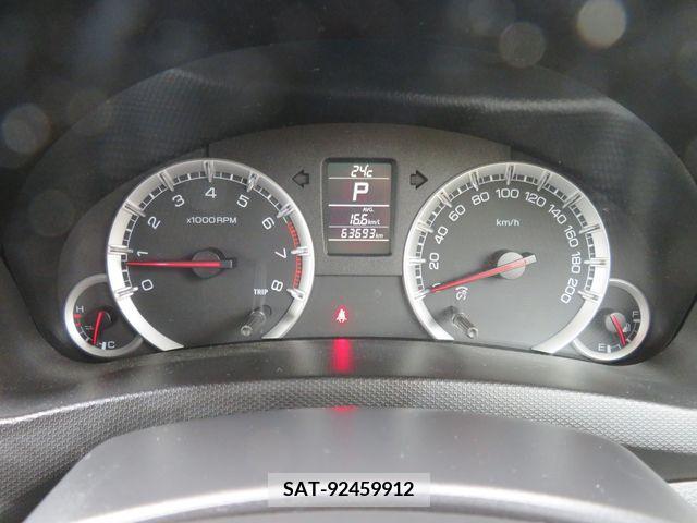 Suzuki SWIFT 2013-09 385277-17