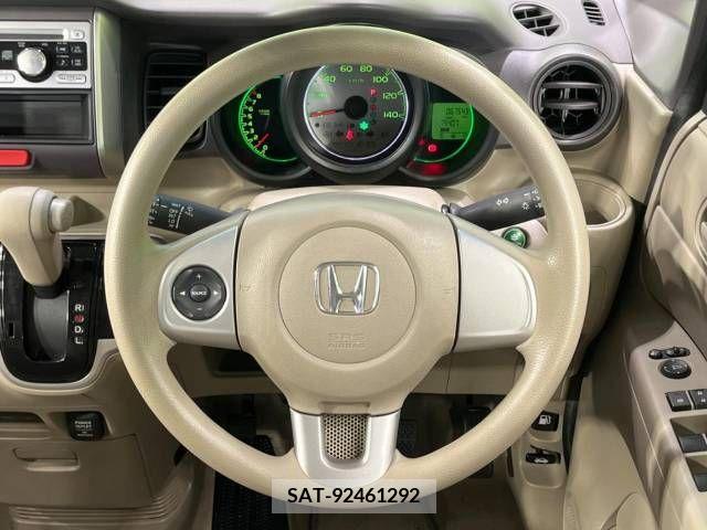 Honda N BOX 2013-07 306496-11