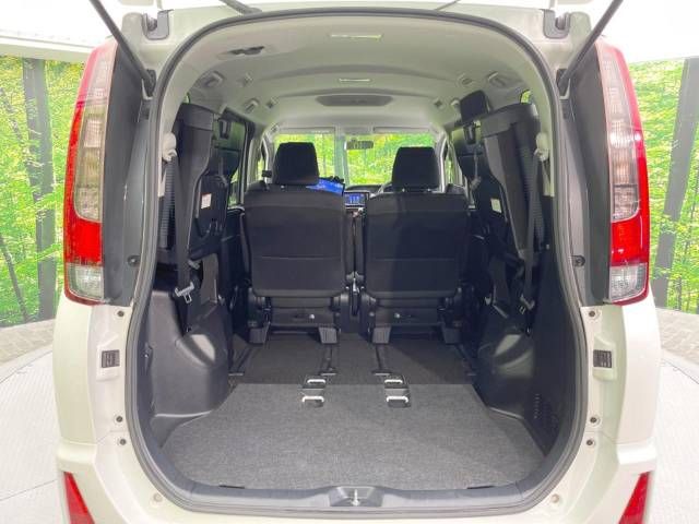 Toyota NOAH 2016-03 9346-13