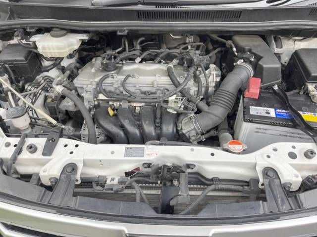 Toyota NOAH 2016-03 9346-19