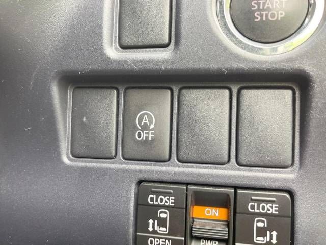 Toyota NOAH 2016-03 9346-8