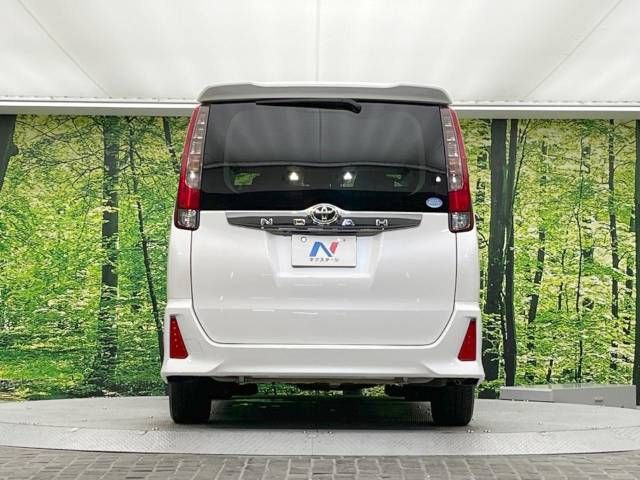 Toyota NOAH 2016-03 9346-17