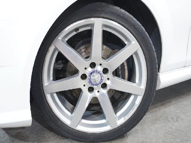 Mercedes Benz C-CLASS 2014-10 10954-7