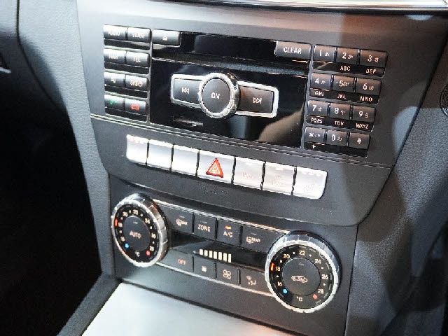Mercedes Benz C-CLASS 2014-10 10954-18