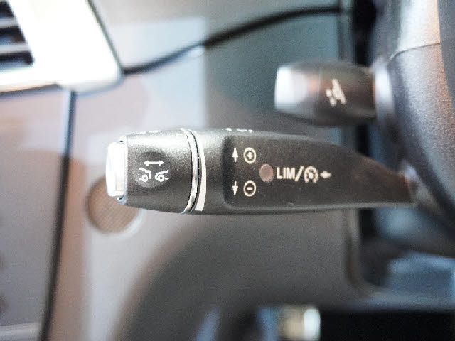 Mercedes Benz C-CLASS 2014-10 10954-15