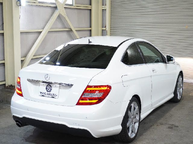 Mercedes Benz C-CLASS 2014-10 10954-10
