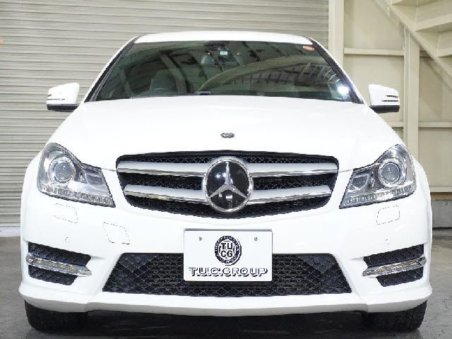 Mercedes Benz C-CLASS 2014-10 10954-9