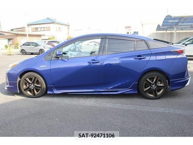 Toyota PRIUS 2016-06 237245-9