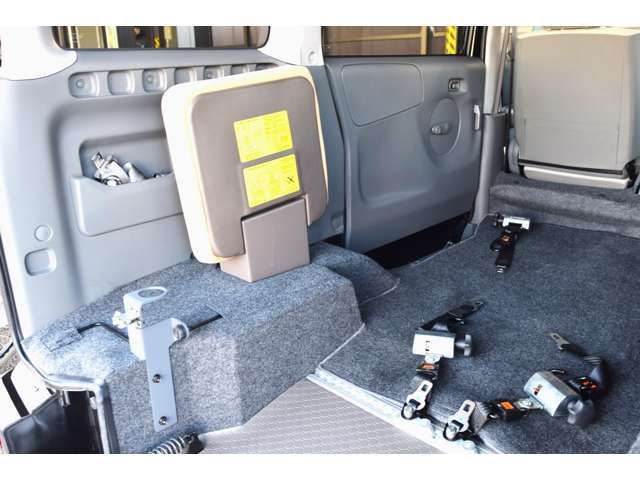 Nissan CLIPPER RIO 2009-02 195992-16