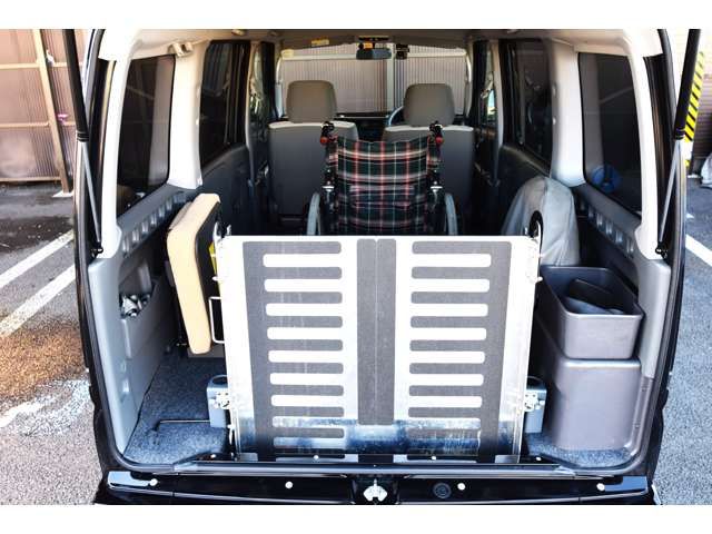 Nissan CLIPPER RIO 2009-02 195992-5