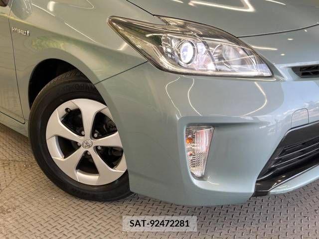 Toyota PRIUS 2012-09 366457-12