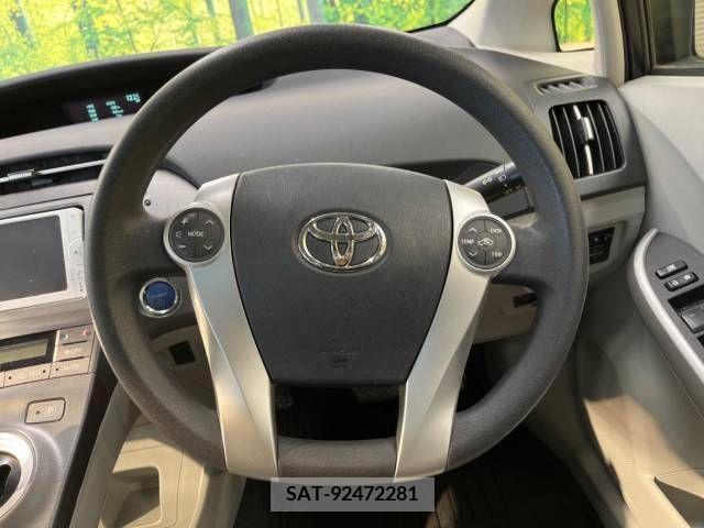 Toyota PRIUS 2012-09 366457-11