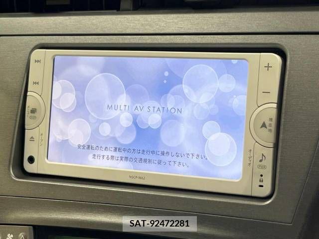Toyota PRIUS 2012-09 366457-2