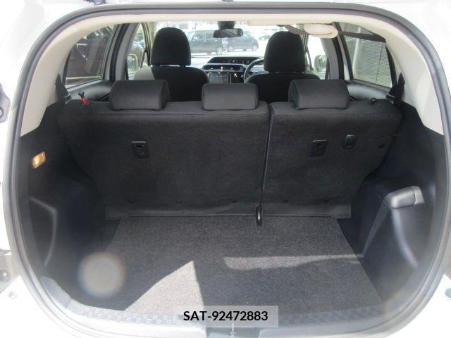 Toyota AQUA 2019-03 260322-8