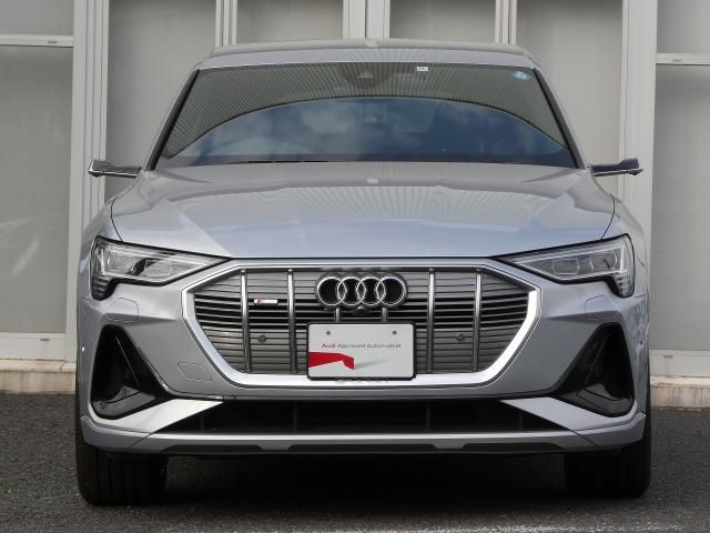 Audi E-TRON 2020-12 4045-1
