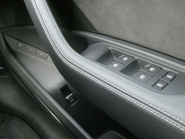Audi E-TRON 2020-12 4045-26