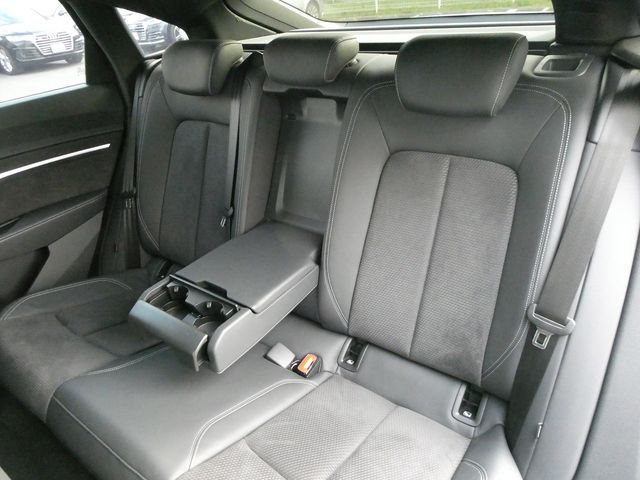 Audi E-TRON 2020-12 4045-13
