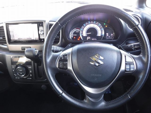 Suzuki SPACIA 2017-03 189785-1