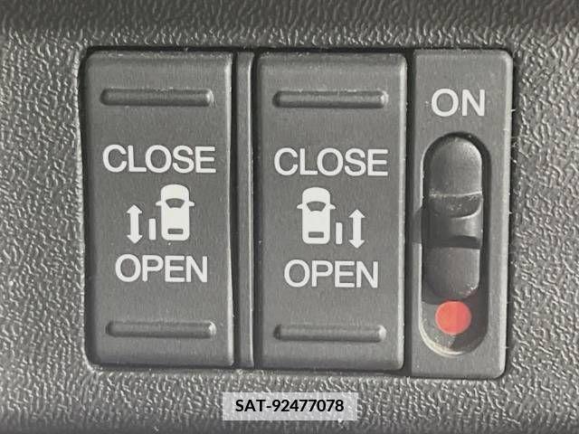 Honda STEP WGN 2015-05 368770-4