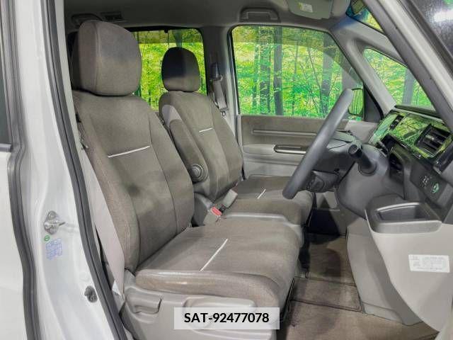 Honda STEP WGN 2015-05 368770-8