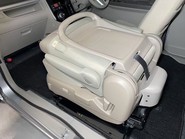 Daihatsu TANTO 2018-11 191831-7