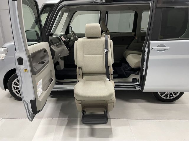 Daihatsu TANTO 2018-11 191831-4
