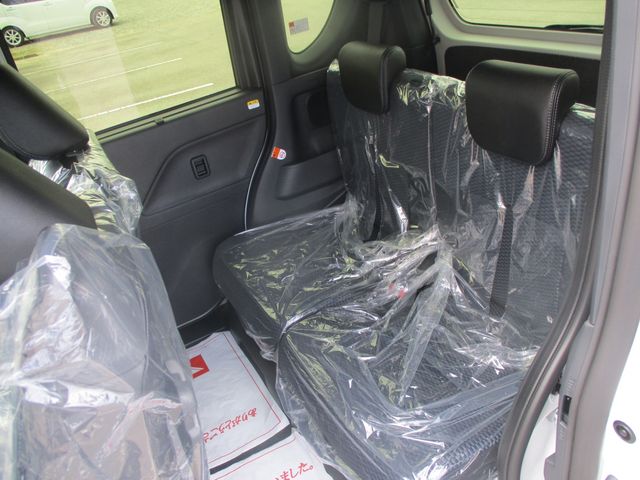 Daihatsu TANTO CUSTOM 2023-11 192317-6
