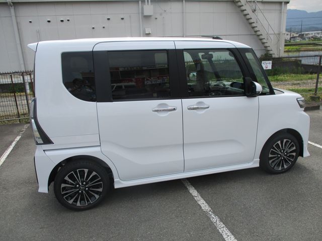 Daihatsu TANTO CUSTOM 2023-11 192317-3