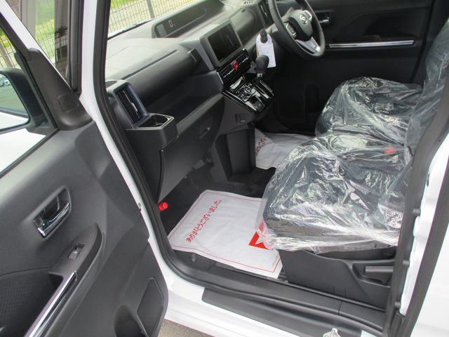 Daihatsu TANTO CUSTOM 2023-11 192317-1